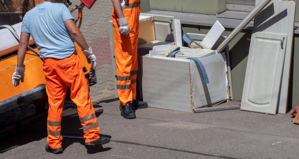 Best Moving and Downsizing Cleanouts  in Loughman, FL